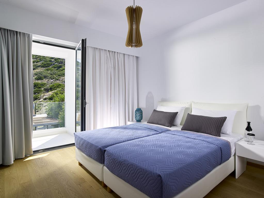 אגיה פלגיה קיתירה Beachfront Villa In Crete - Epavli Luxury Villa מראה חיצוני תמונה