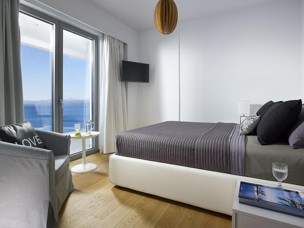 אגיה פלגיה קיתירה Beachfront Villa In Crete - Epavli Luxury Villa מראה חיצוני תמונה